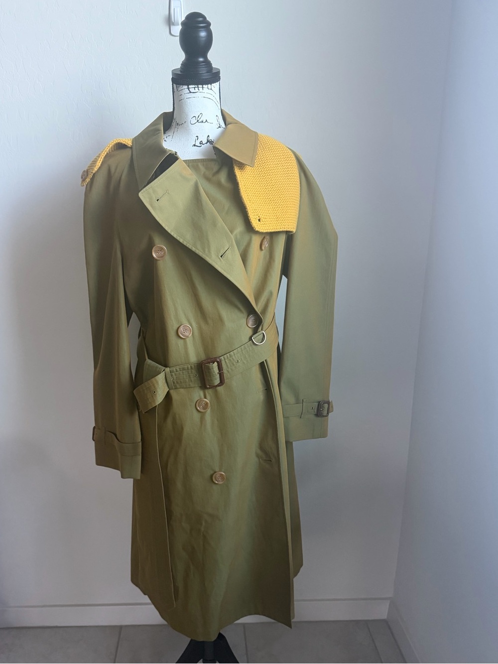 Burberry Green Ochre Contrast Knit Trim Double Breast Trench Coat Sz. 12
